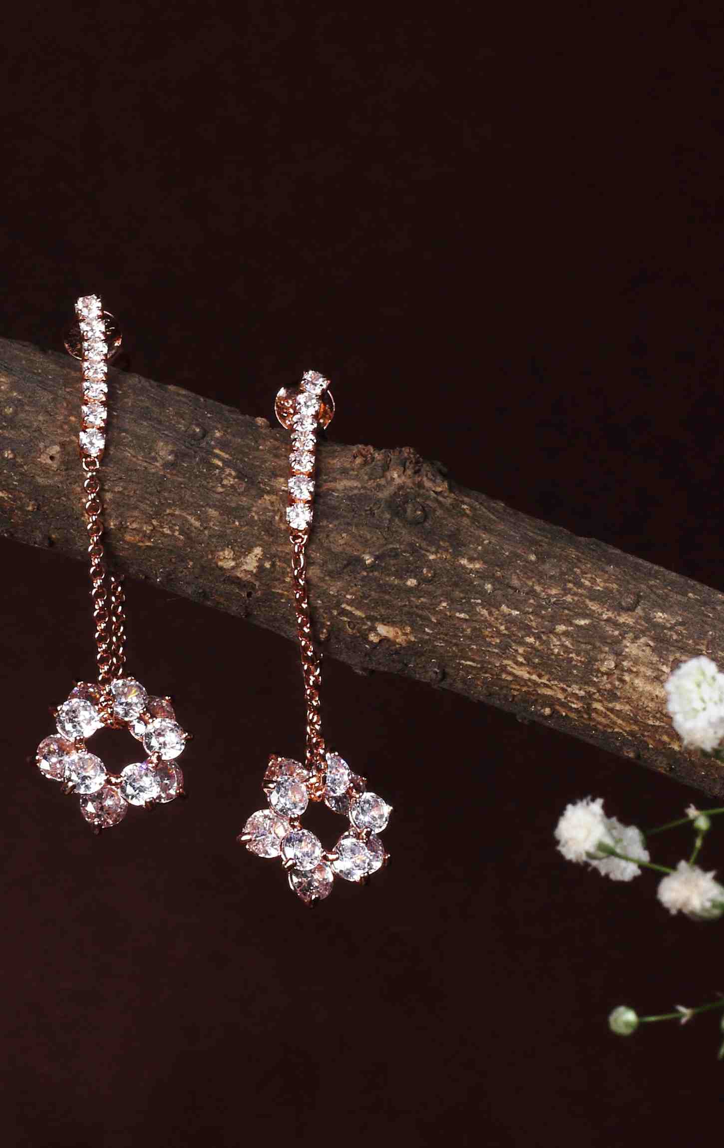 Rose Gold Earring With White Zircon Flower Tied With Chain