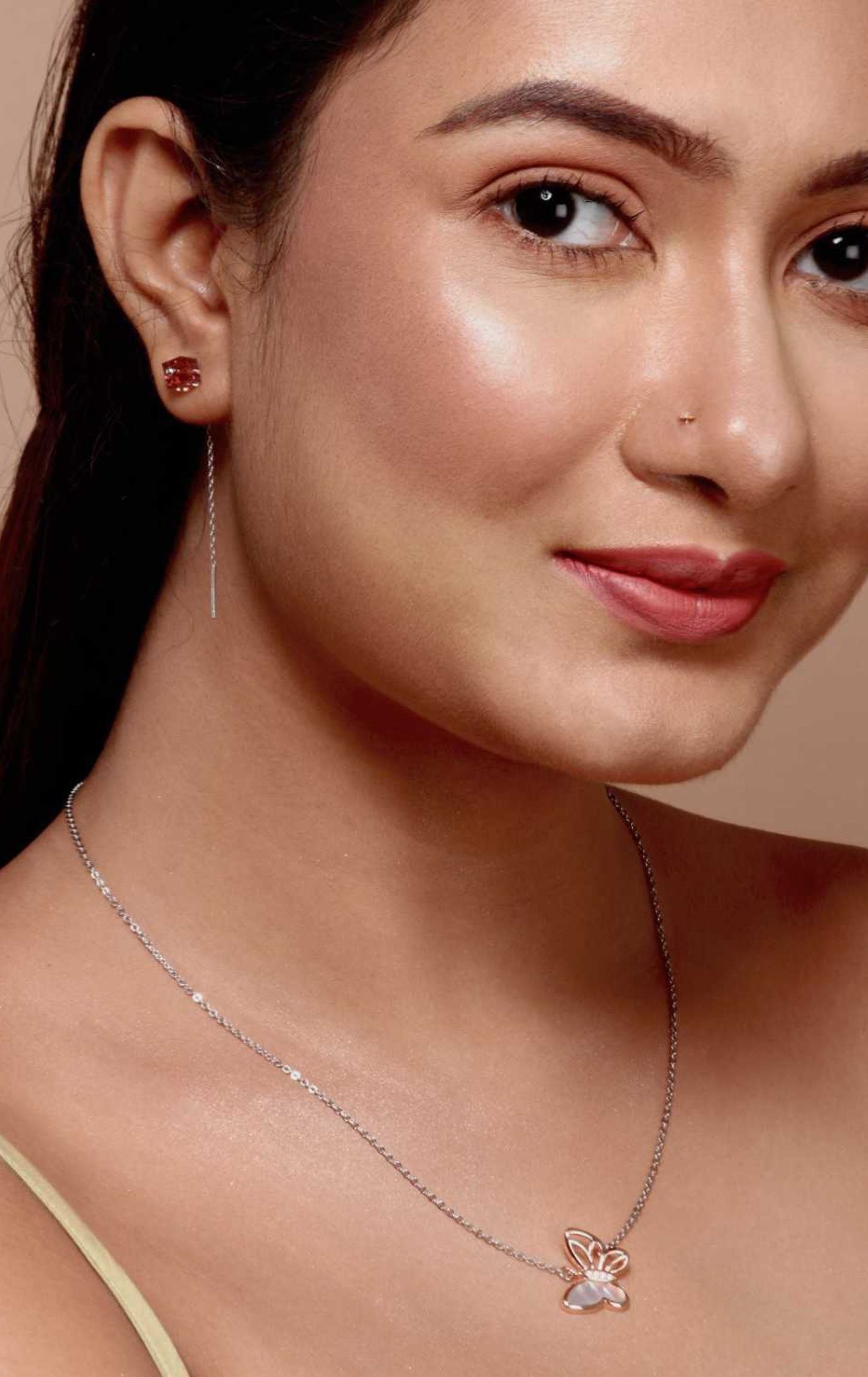 Rose Gold Innocent Butterfly Pendent