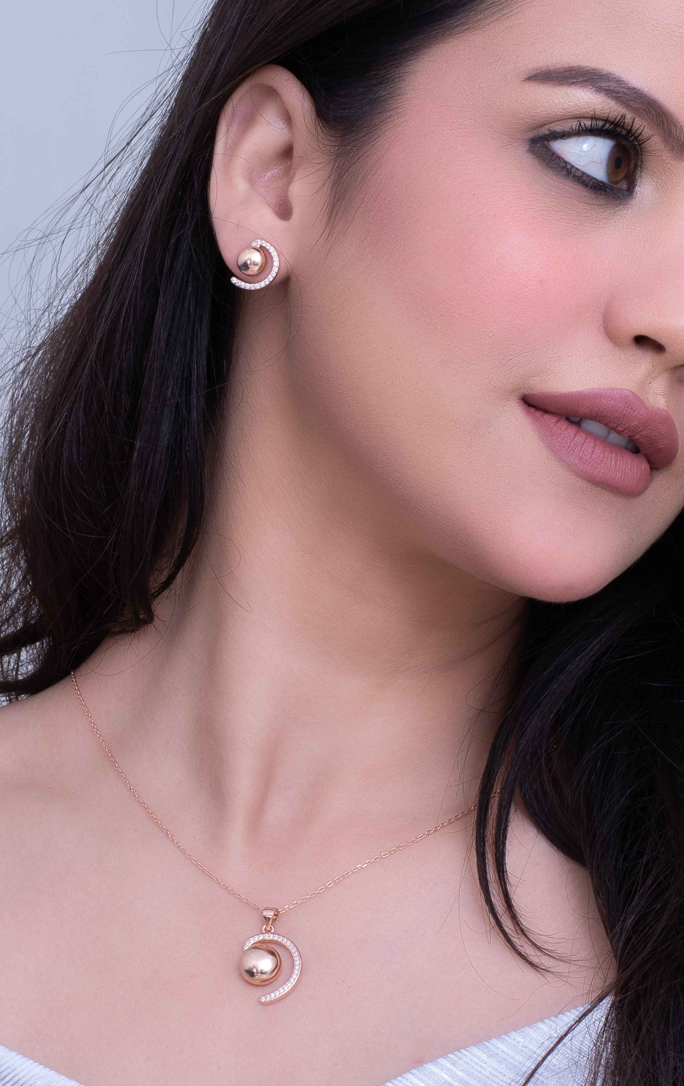 Rose Gold Bulbous in semi loop Pendent Set