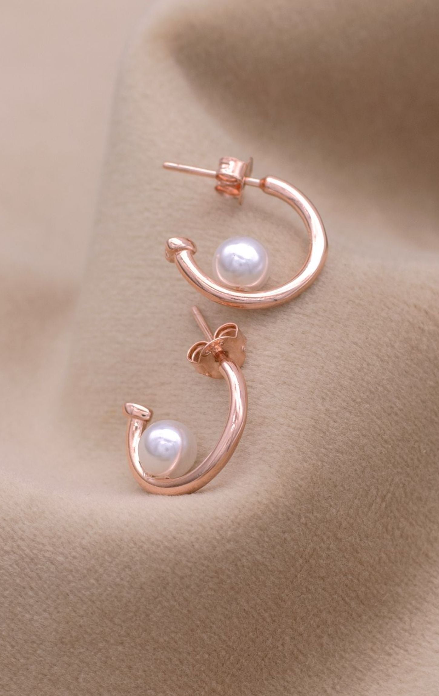925 Sterling Silver C Hoop Pearl Earrings