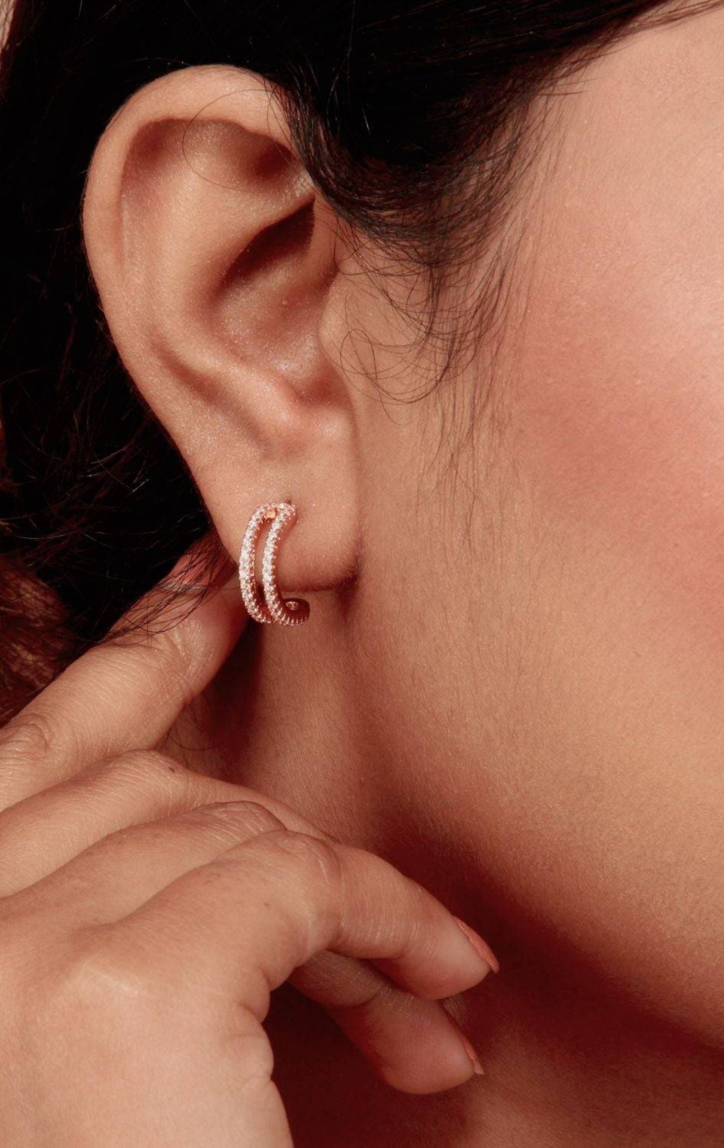 Hanging Pearl Semi Hooping Earring Rose Gold