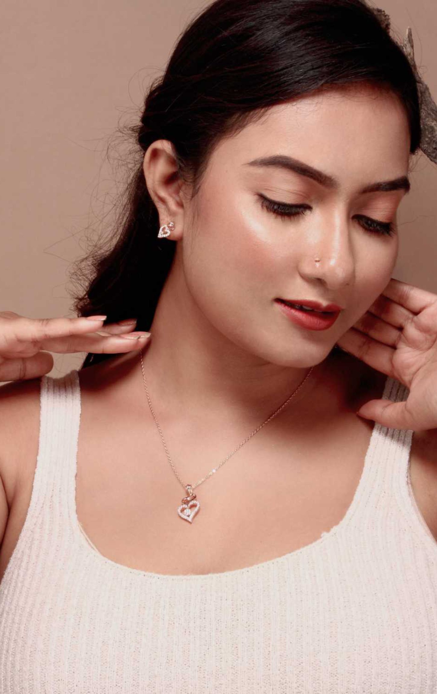 Piled Up Hearts Pendant Set Rose Gold