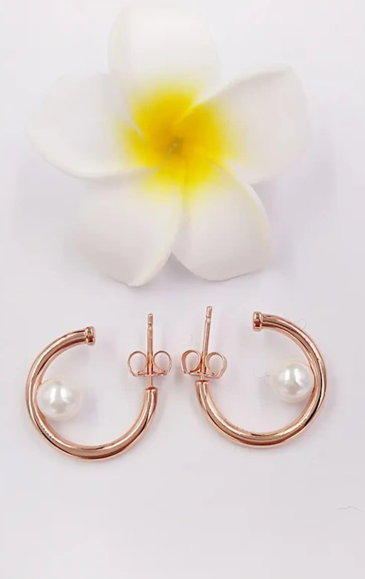 925 Sterling Silver C Hoop Pearl Earrings
